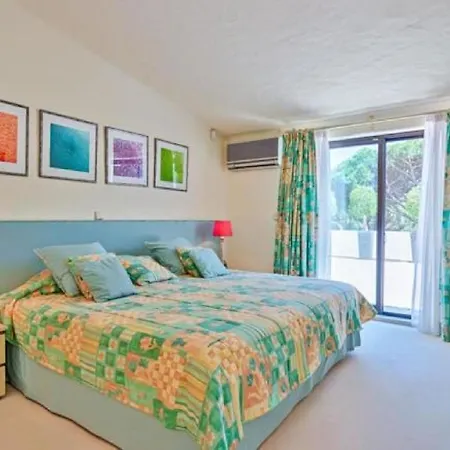 The Original Great Clive Bachelor Designs Villa Faro